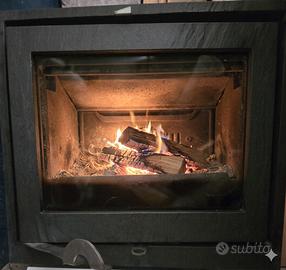 Caminetto Jøtul 160