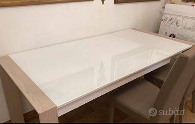Tavolo in rovere/ vetro bianco allungabile