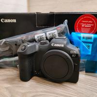 Canon R7 condizioni ottime