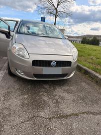 Auto punto