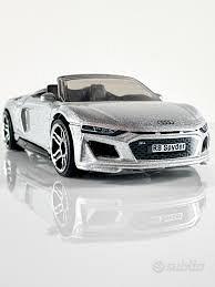 HOT WHEELS AUDI R8 SPYDER GRIGIA 1/64 - Collezionismo In vendita a Bologna