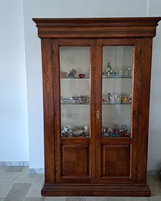 VETRINA IN STILE LEGNO MASSELLO
