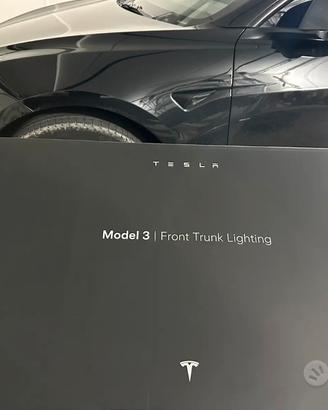 Luce Bagagliaio Anteriore Tesla Model 3 Highland