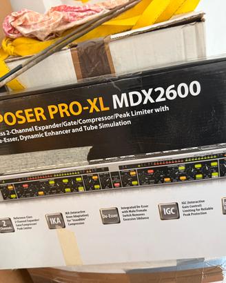 Behringer Composer Pro-XL MDX2600