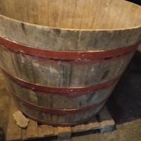 tino in legno per vino
