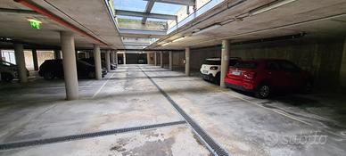 Posto auto coperto zona stazione