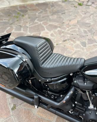 Sella Saddlemen Step-Up TR™ Low Rider ST FXLRST
