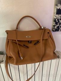 Borsa Buti modello kelly 35