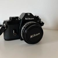 NIKON EM + NIKON SERIE E 50 mm f/1.8