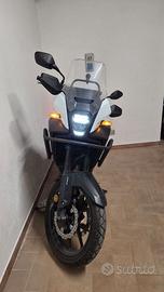 Honda NX500 semi nuova e accessoriata in garanzia