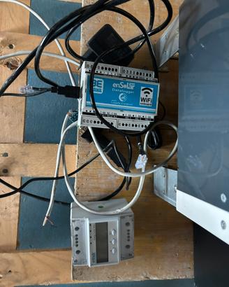 Inverter ibrido con batterie