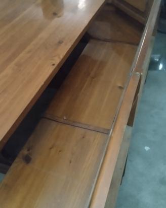 Tavolo con cassapanca e 2 sedie Del Tongo