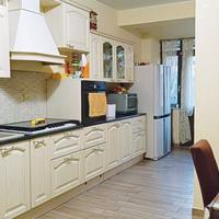 Casa con giardino carrabile o uso showroom ufficio