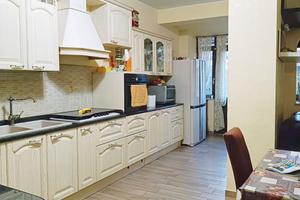 Casa con giardino carrabile o uso showroom ufficio