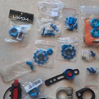 Complementi arredo colore blu
