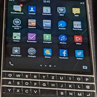 BlackBerry PassPort 3/32