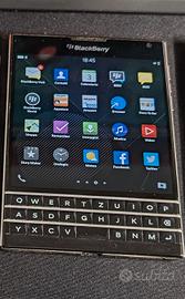 BlackBerry PassPort 3/32