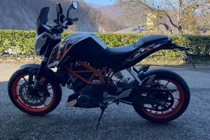 Ktm duke 390 2014