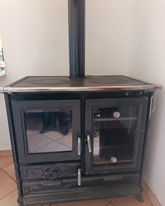 Stufa - cucina a legna ghisa