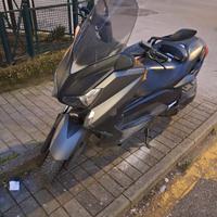 Yamaha x max 400