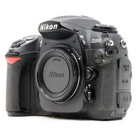 Nikon D200