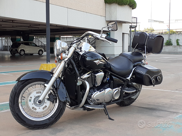 Moto Kawasaki VN 900