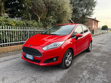 FORD FIESTA 2017 GPL TITANIUM