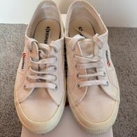 Superga
