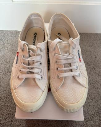 Superga