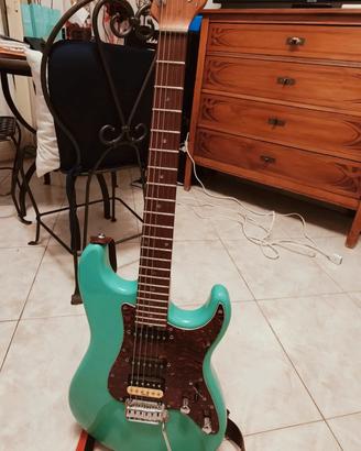 chitarra elettrica Stratocaster r66 Valley Califor