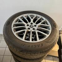 Treno Cerchi in lega Maserati e Pneumatici nuovi