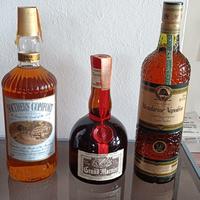3 bottiglie Vintage  liquori 