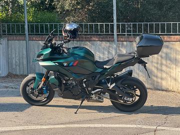 BMW M 1000 XR