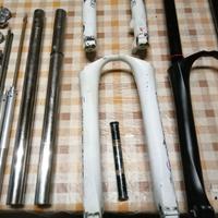 Ricambi usati per forcella Marzocchi 888