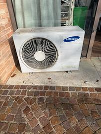 clima composto unita esterna piu due clima interni