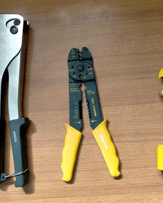 Pinza crimpatrice -rivettatrice- troncatrice NUOVI