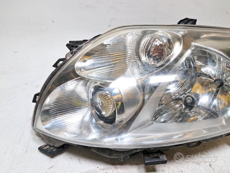 FARO ANTERIORE SINISTRO TOYOTA Yaris Serie 043047 (03>05