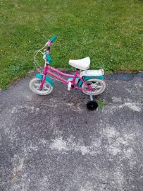 Bicicletta con rotelle