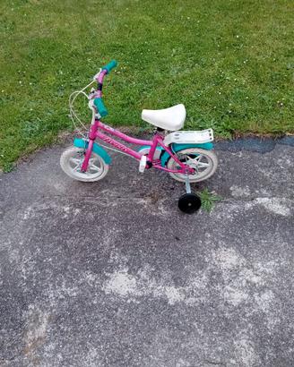 Bicicletta con rotelle