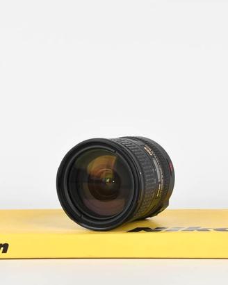 Nikon 18-200mm f3.5-5.6 DX G ED VR  USATO GARANTIT