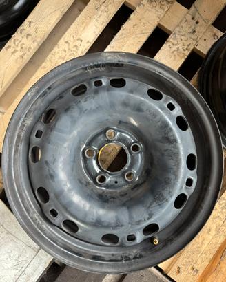 SET CERCHI IN FERRO VW POLO 6x15”