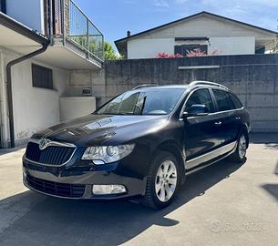 SKODA SUPERB WAGON ELEGANCE 2.0 tdi 140cv