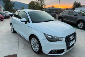 Audi A1 1.6 TDI 90CV -3 PORTE-