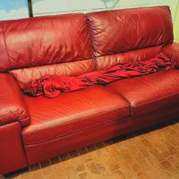 Divano Chateau d'ax  3 posti in Pelle rosso