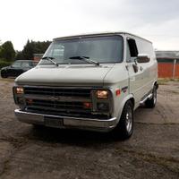 chevy van V8 