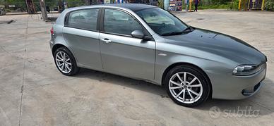 Alfa Romeo 147 1.9jtm 150cv