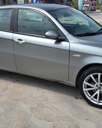 Alfa Romeo 147 1.9jtm 150cv