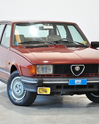 Alfa Romeo Giulietta 1.6 targhe nere MI
