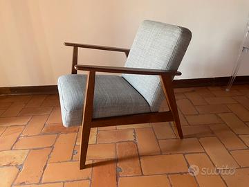 Poltrona Ikea design scandinavo