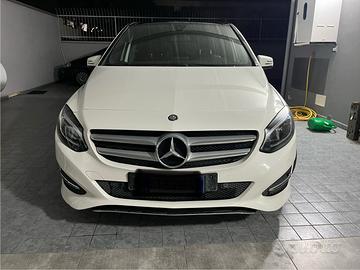 Mercedes classe b 180d sport next auto